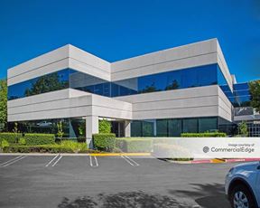 2250 Douglas Blvd