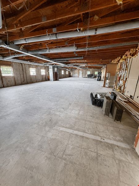 Medical/Office/Day Care/Storage Use Building