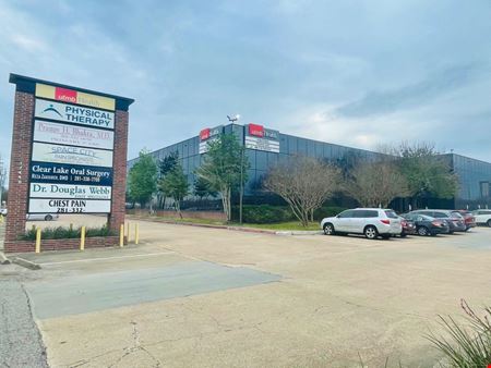 Office space for Rent at Clearlake I in Webster