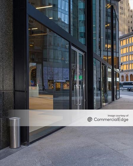 Retail space for Rent at IBM Building in New York