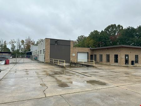 Net–Leased Industrial