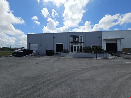 Doral Decor District Showroom Warehouse