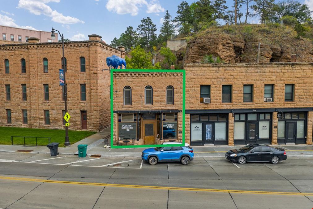 Retail front with apartment