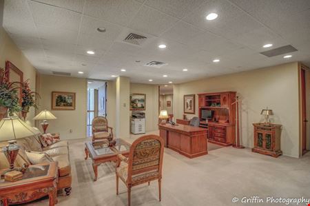 6009 Financial Plaza