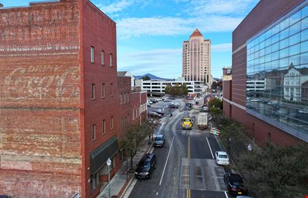 135 W Salem