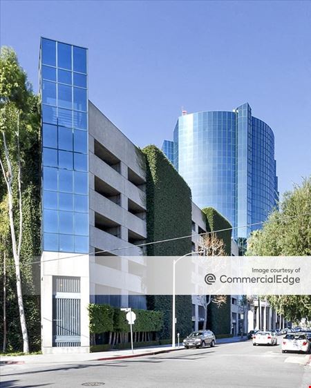 Office space for Rent at Executive Tower in Los Angeles