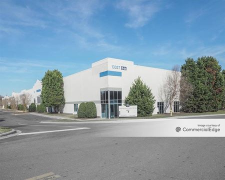 Industrial space for Rent at Lakemont West Business Park in Charlotte