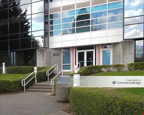 Everett Mall Office Park II & III