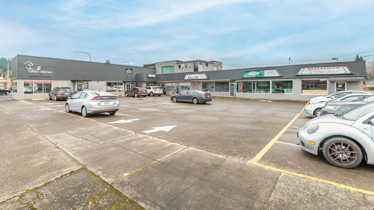711 & 717 Vandercook Way