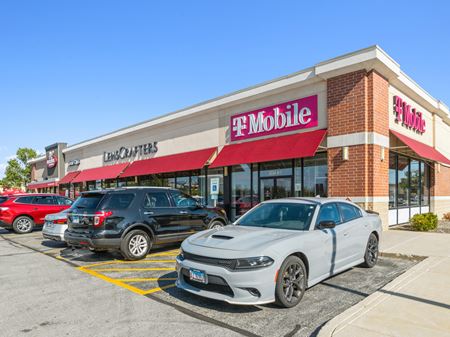 Retail space for Sale at Bradley Commons Outlot in Bourbonnais