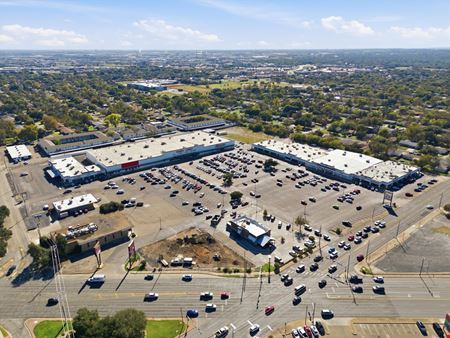 Retail space for Rent at 1200 Richland Dr in Waco