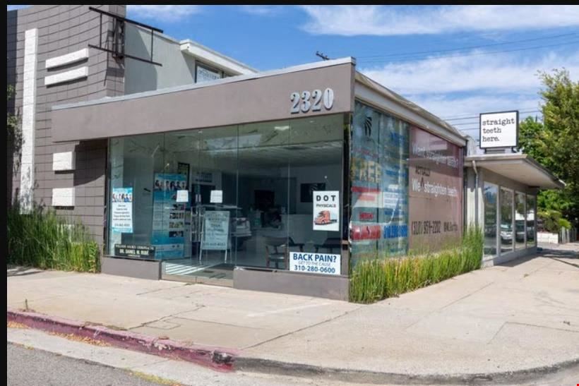 2320 S Robertson Blvd