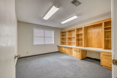 Office / Warehouse for Lease on Creighton Rd