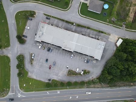 100 Hampton Dr
