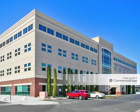 Del E. Webb Medical Plaza