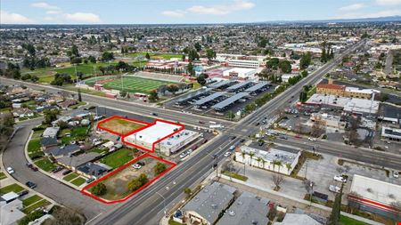 Retail Anchor Building Available on SWC of Clinton/Cedar in Fresno, CA