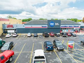 Gratiot Square Plaza