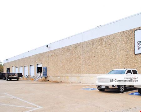 Industrial space for Rent at Turnpike 1 & 8 in Dallas