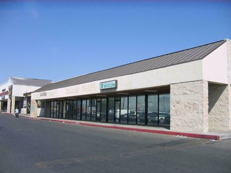 Retail space for Rent at Charleston Square in Las Vegas