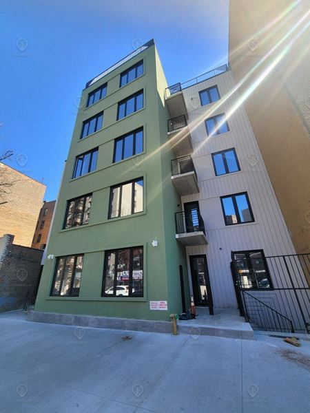 Office space for Rent at 500 SF | 2556 Briggs Ave | Brand New Office Space for Lease in Bronx