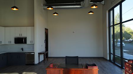 Retail and/or Office Suite
