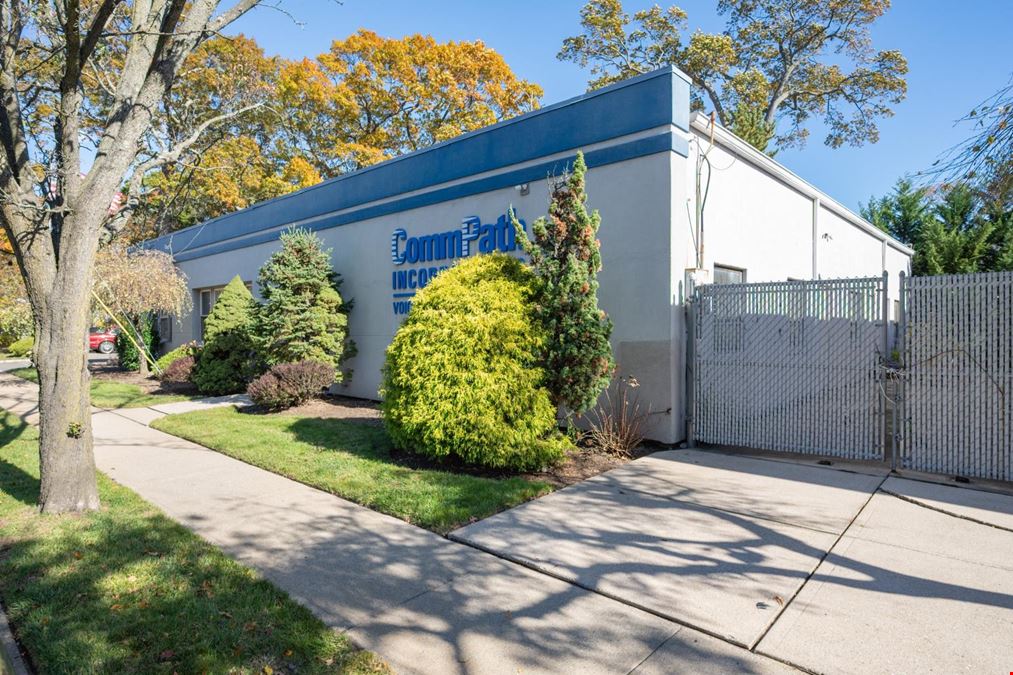 2149 Wantagh Ave