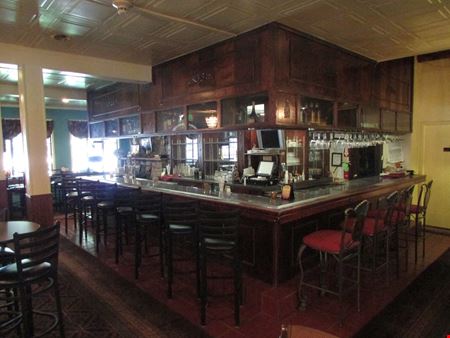 Brook Forest Inn