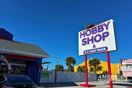 Stabilized Retail Investment with Fenced Yard
