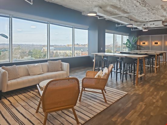 Spaces - Reston - 12110 Sunset Hills