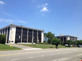 330 Motor Pkwy