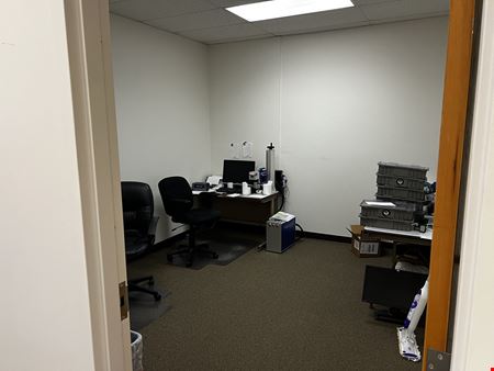 Airport Business Center