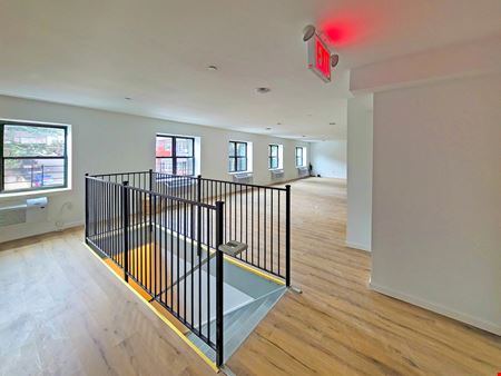 2,050 SF | 3923 Carpenter Avenue | Two-Level Office for Lease - Ideal for Medical, Educational, and Non-Profit Use