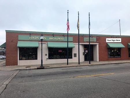 Retail space for Rent at 4180 W Broadway Avenue in Robbinsdale