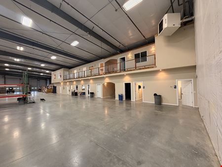 3325 N Frontage Rd