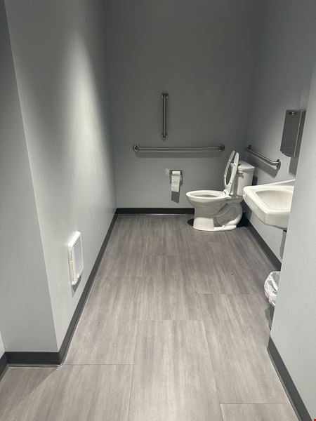 395 East Livingston Avenue