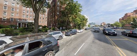 Healthcare space for Rent at 141-25 Northern Blvd Medical Professional Office Coop Flushing Near #7 LIRR Trains Buses in Queens
