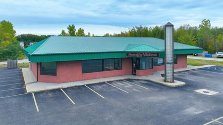 Commercial space at 2472 Apple Ave. in Muskegon