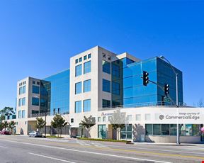 Toluca Lake Corporate Center