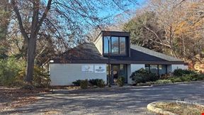 For Sale | ±5,288 Office Building in Downtown Greenville