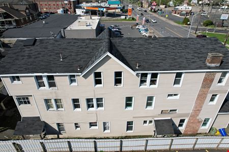 1408 E Main St