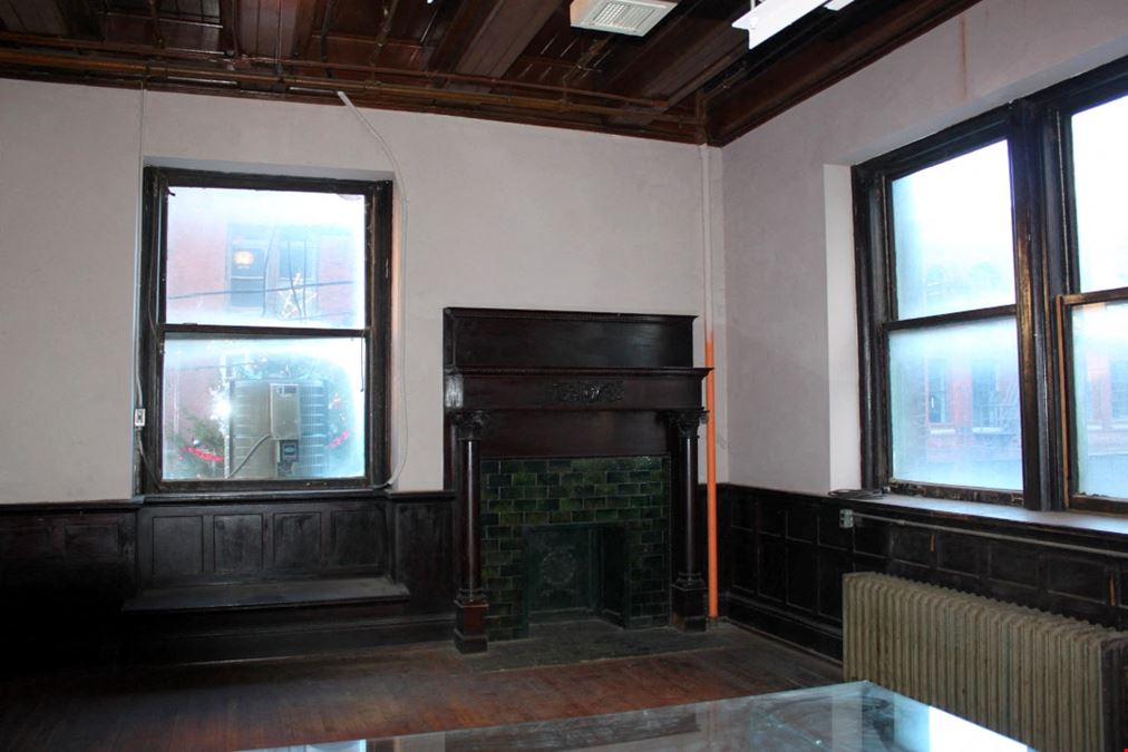 Central Bag Building 2nd Floor