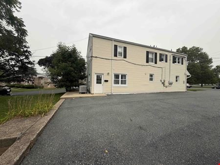 1737 Schoenersville Rd