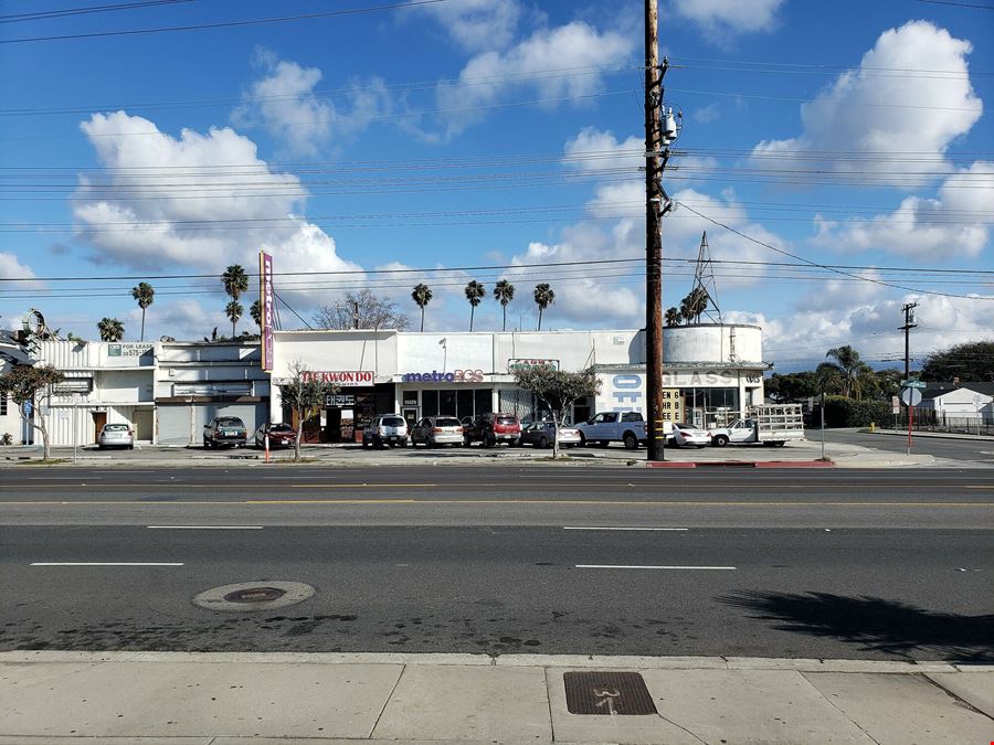 Crenshaw Blvd.