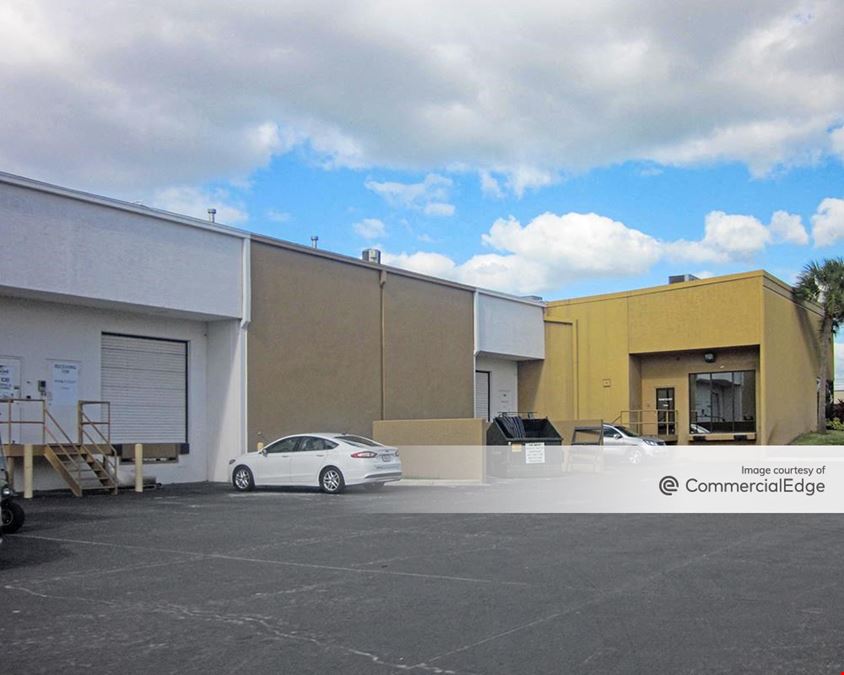 4501 & 4525 Vineland Road 4501 Vineland Road, Orlando, FL 32811