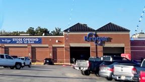 Colony West Shopping Center