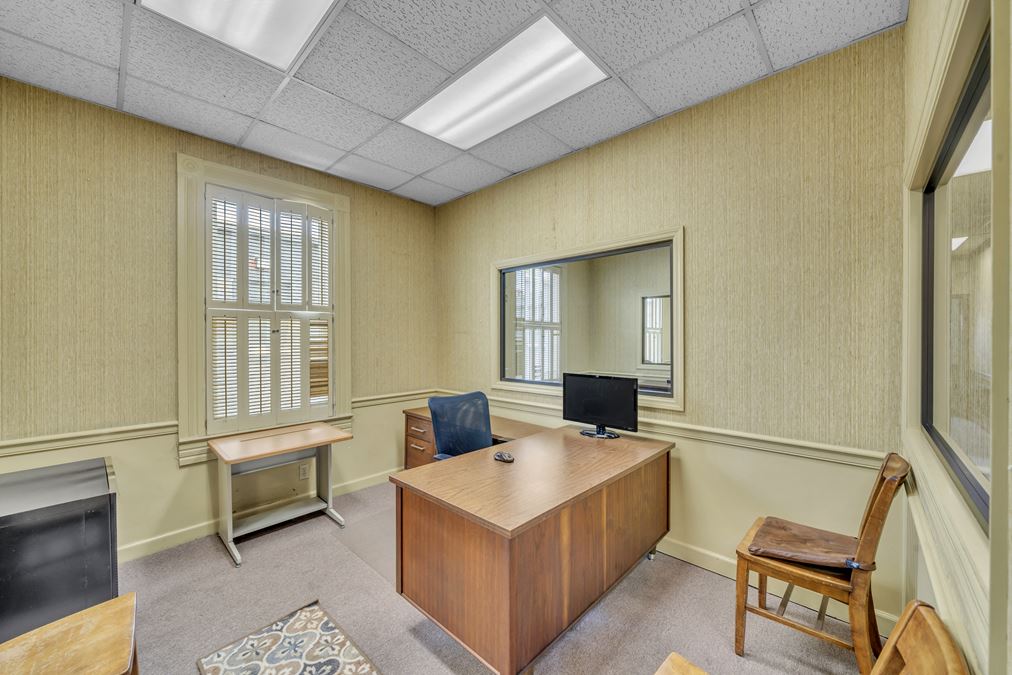 Tucker CoWorking