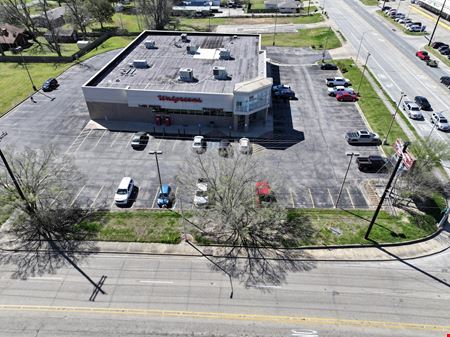 Moss Street Lafayette LA-3747