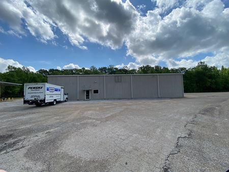 Industrial space for Sale at Heavy Equipment Service Center with 2 acre Drop Yard in Tupelo