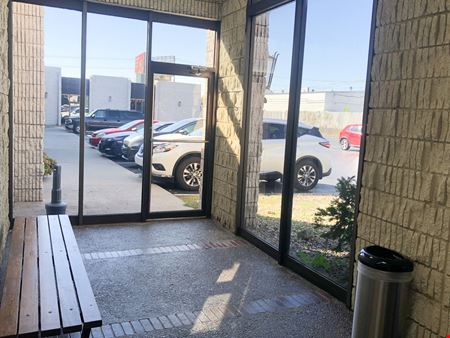 Office Space for Lease in Sunshine Business Center