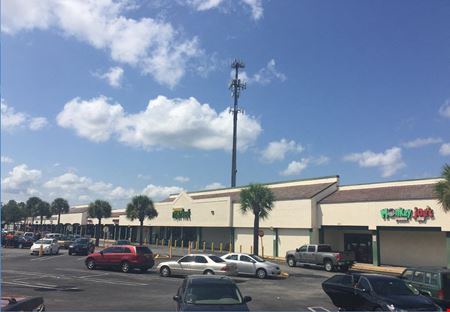 Lake Howell Plaza